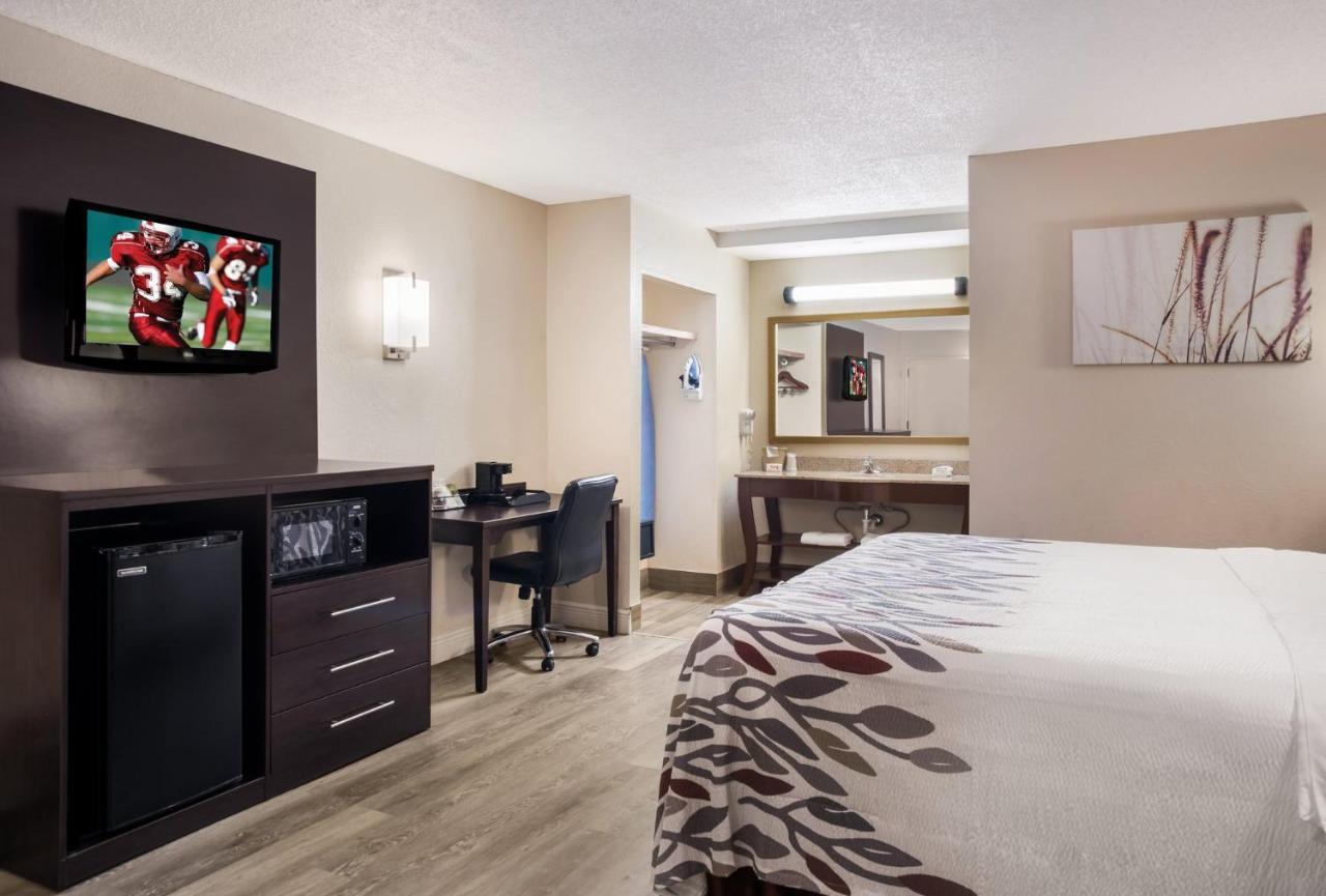 Red Roof Inn Tupelo Zewnętrze zdjęcie